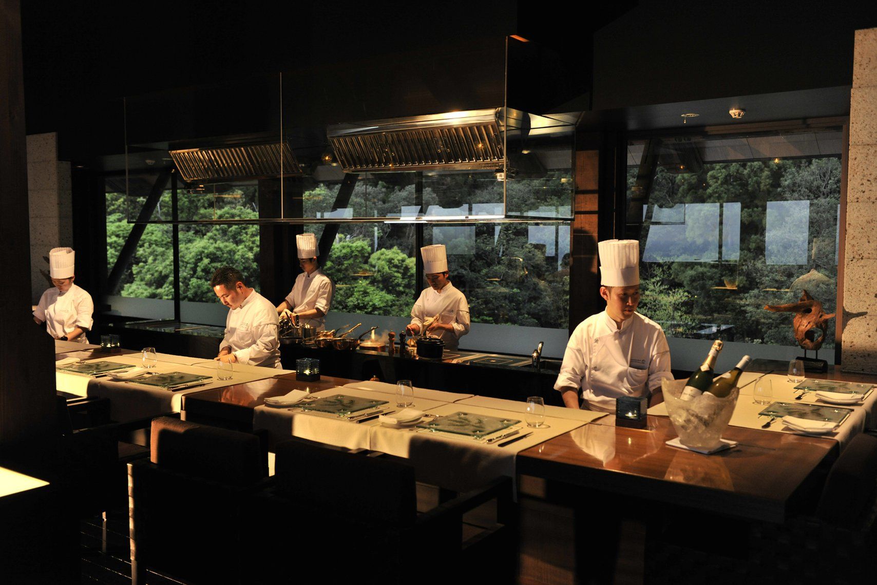 Sankara Hotel & Spa Yakushima Yakushima  Restaurant bilde
